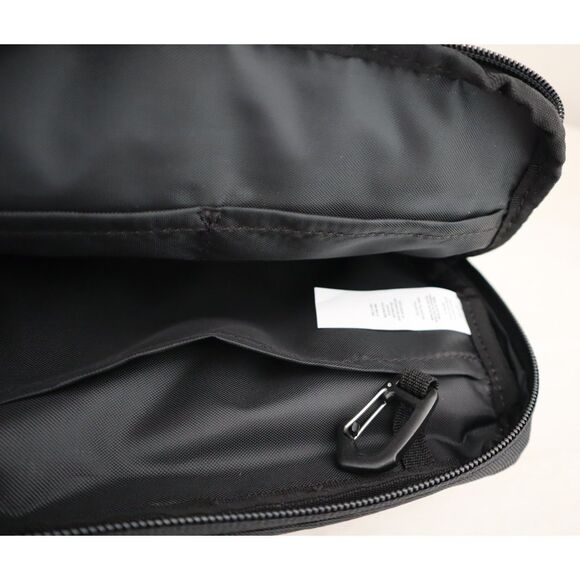 Under Armour 1378418-001 Unisex O/S Black/White UA Essential Crossbody Waist Bag - Picture 5 of 16